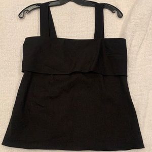 Tie back top linen- like new